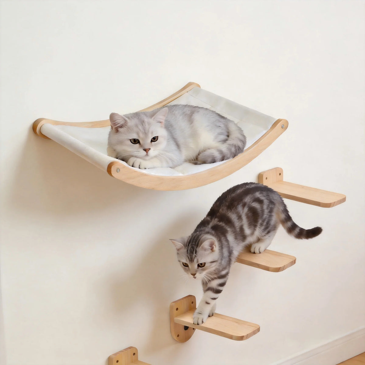 CWV Wall Mounted Cat Bridge With Sisal Climbing Steps