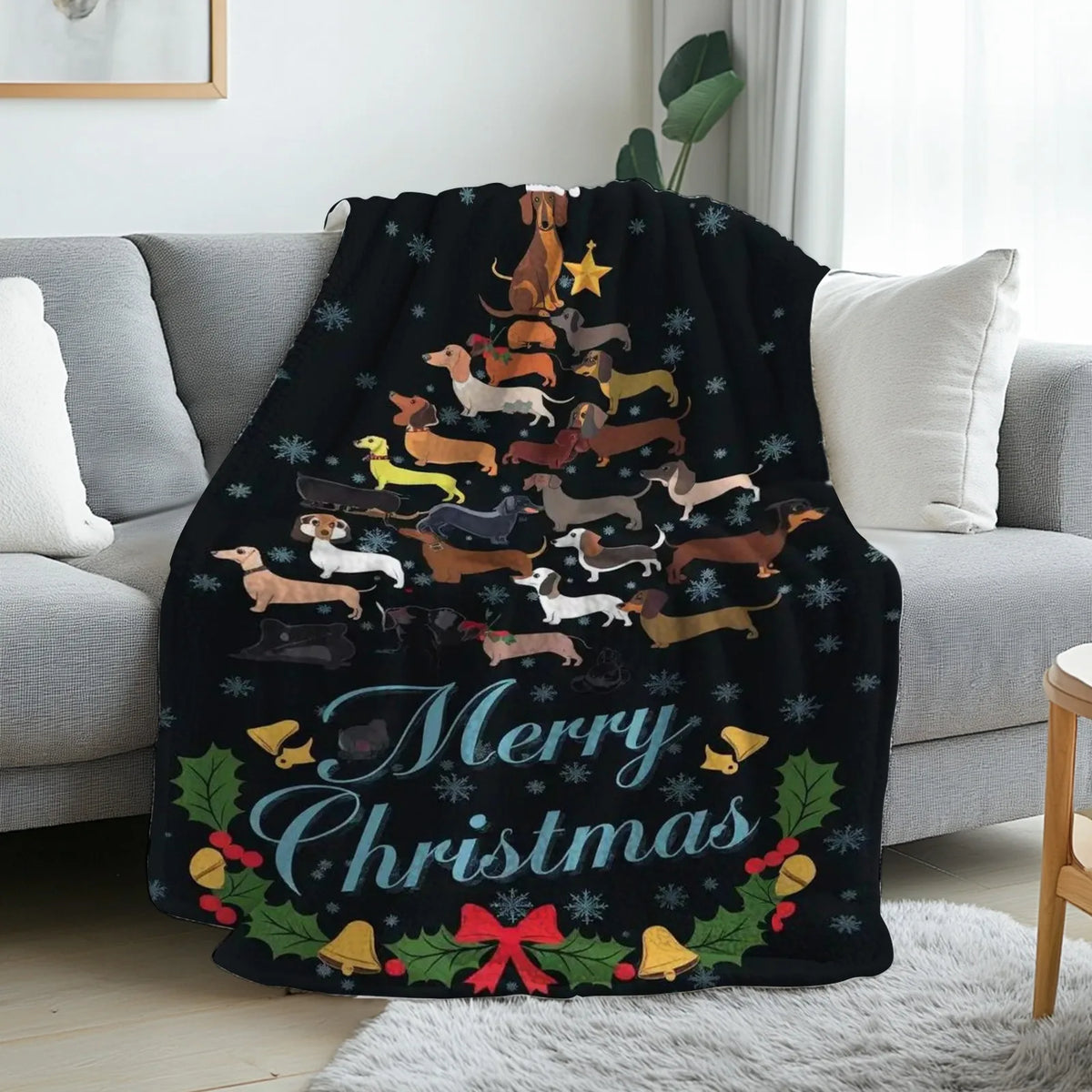Cartoon Dachshund Flannel Blanket Soft All Season Cozy Throw